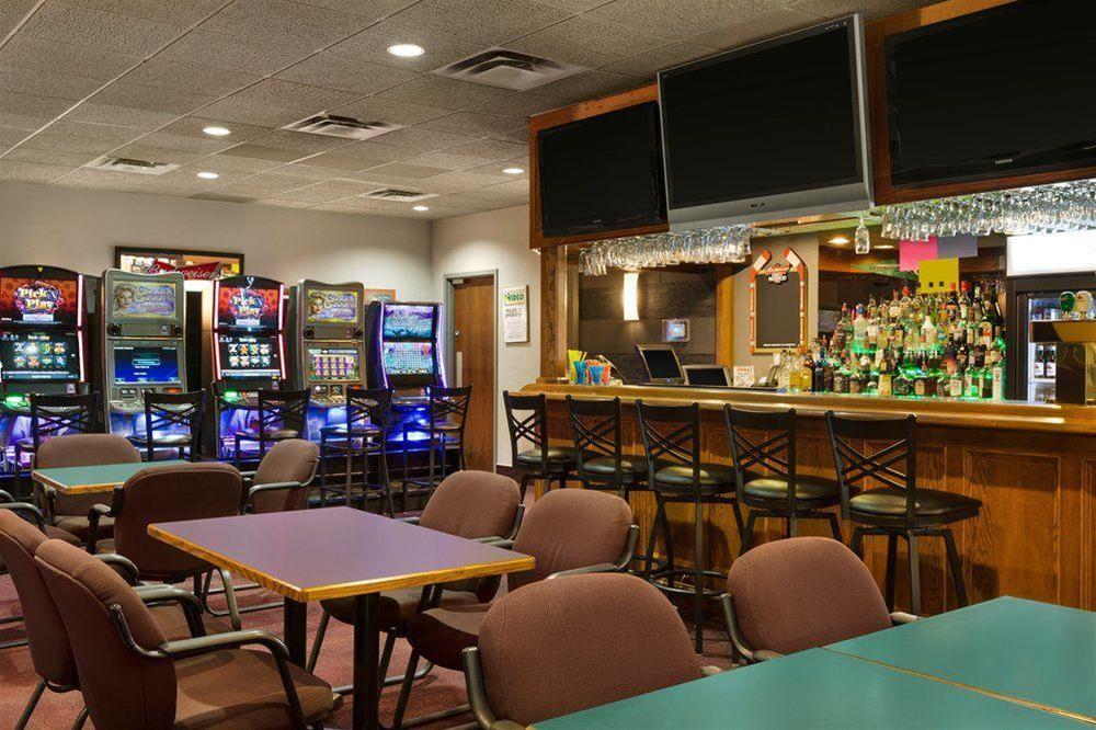 Coast Swift Current Hotel Extérieur photo