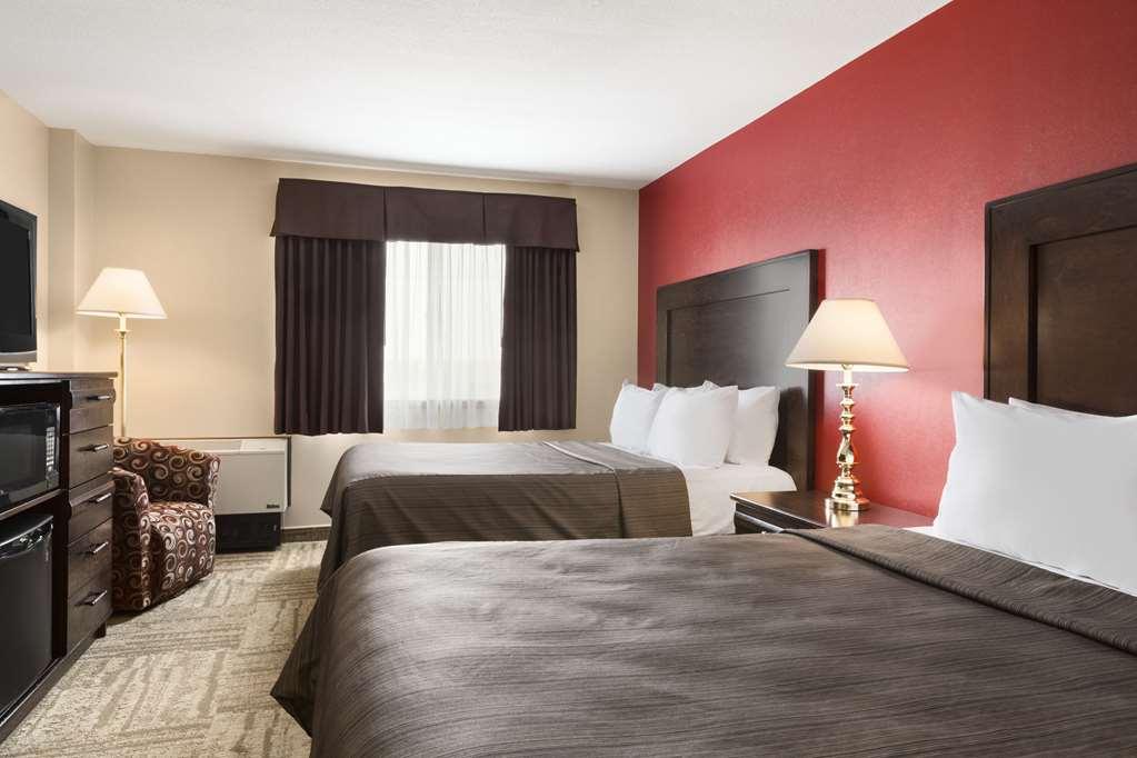 Coast Swift Current Hotel Extérieur photo