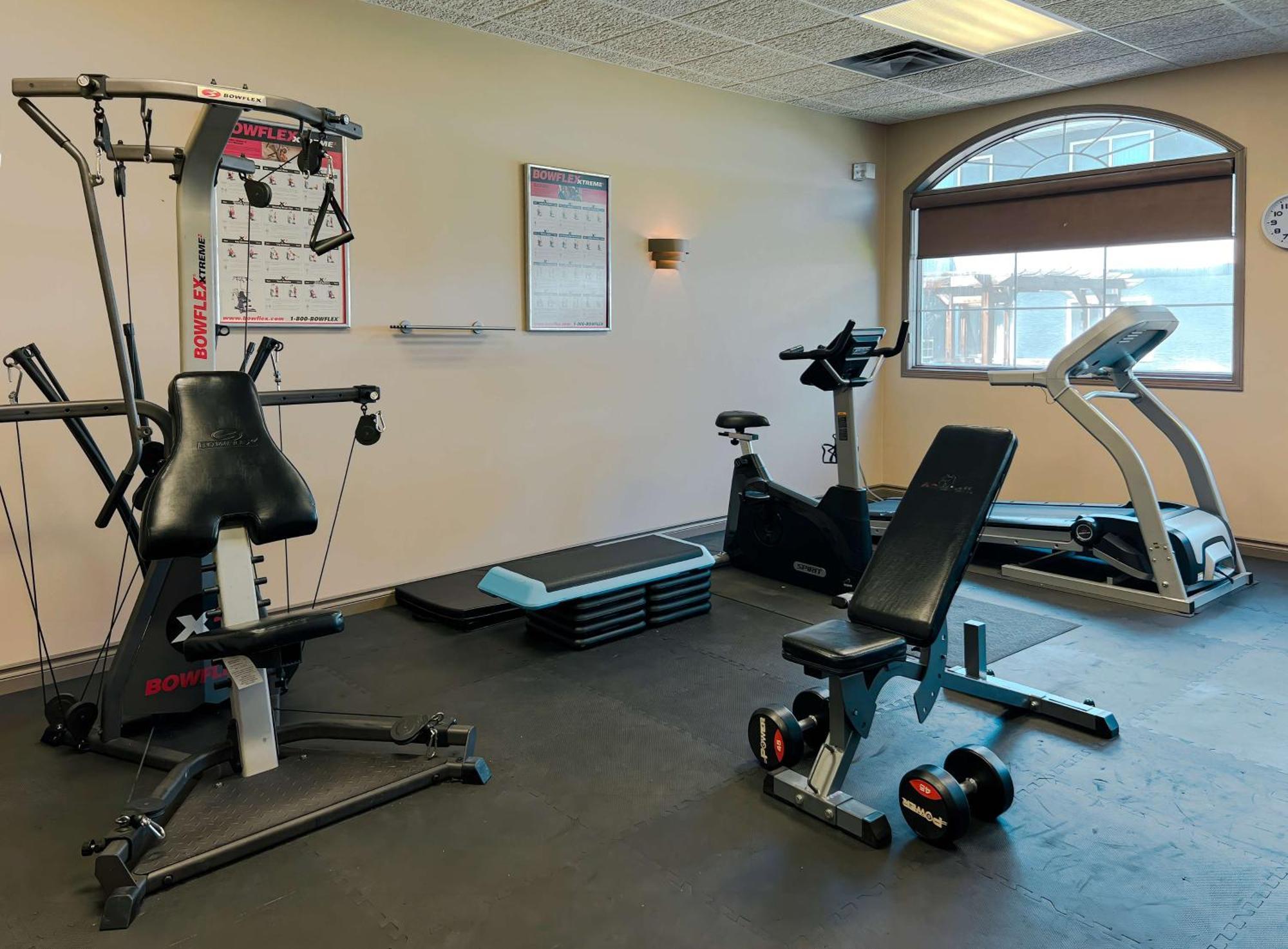 Coast Swift Current Hotel Extérieur photo